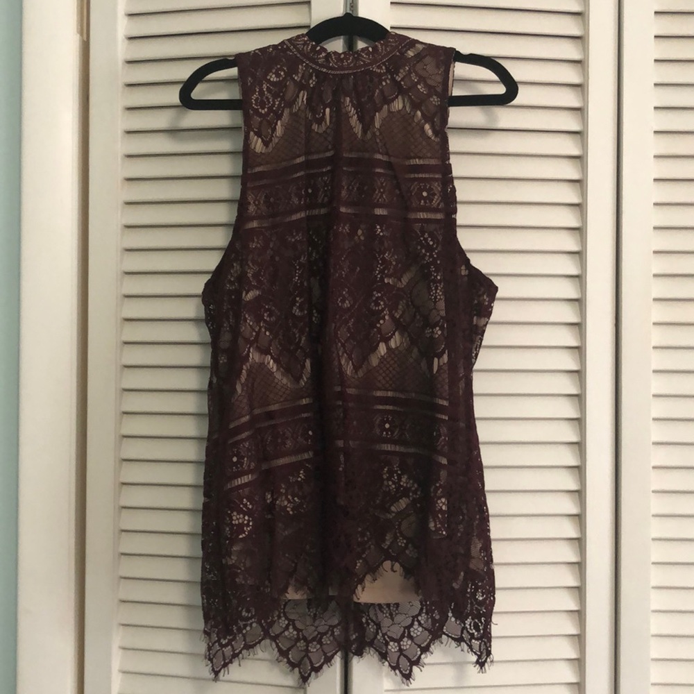High Neck Lace Sleeveless Blouse